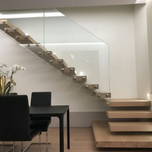 Σκάλα εσωτερικού χώρου MODELLO STRAUSS G4