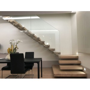 Σκάλα εσωτερικού χώρου MODELLO STRAUSS G4