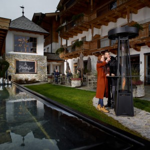  ΘΕΡΜΑΣΤΡΑ ΠΥΡΑΜΙΔΑ LOUNGE PELMONDO