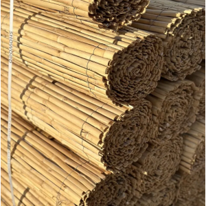 ΚΑΛΑΜΩΤΗ ΑΠΟ ΜΙΣΟ ΚΑΛΑΜΙ